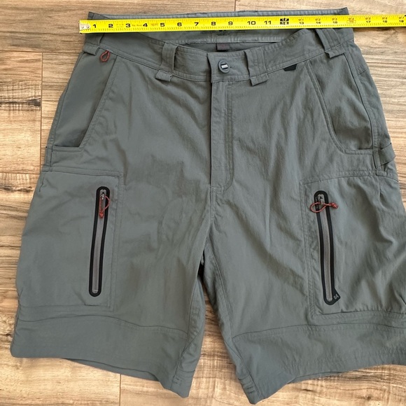 Simms dark gray shorts size 34 - Picture 4 of 5
